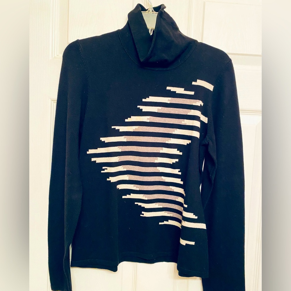 Woman’s Black Turtleneck Size L